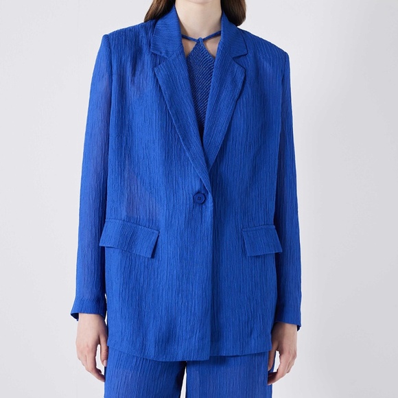 Blazer - Picture 4 of 5